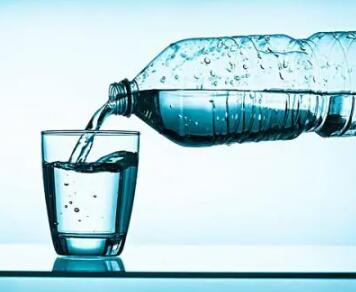 礦泉水進(jìn)口報(bào)關(guān)需要注意什么?(礦泉水進(jìn)口注意事項(xiàng))